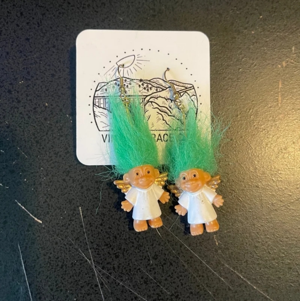 Vintage 1972 Christmas troll  doll  angel earrings green hair
